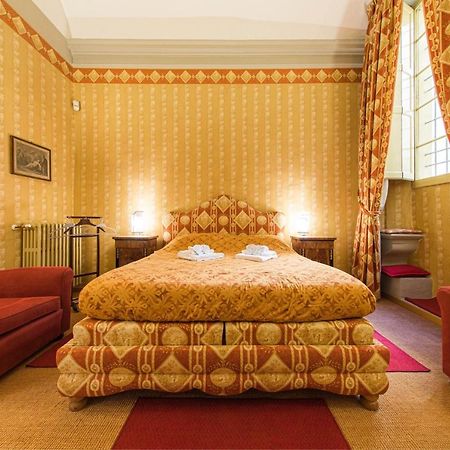 Lussuoso Appartamento Nel Cuore Di Bologna Bagian luar foto