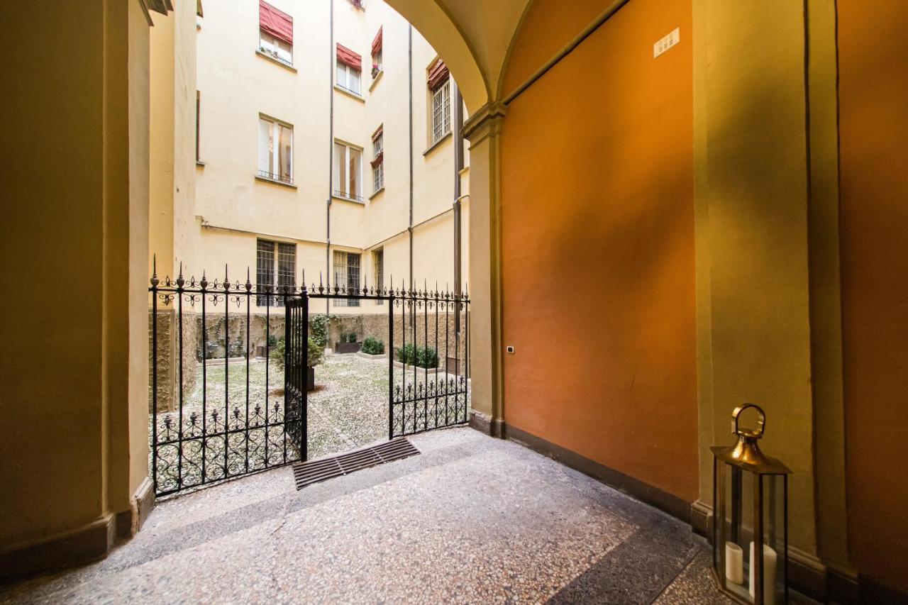 Lussuoso Appartamento Nel Cuore Di Bologna Bagian luar foto